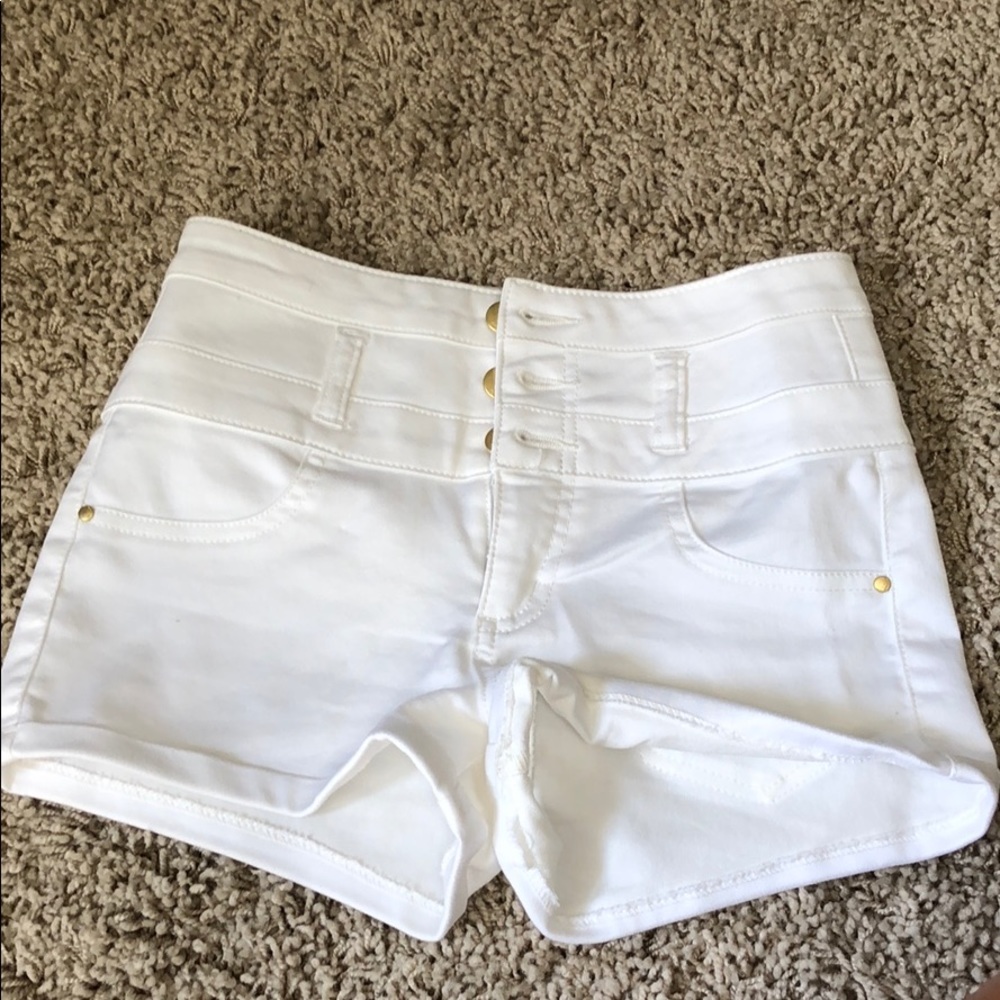 White high waisted shorts